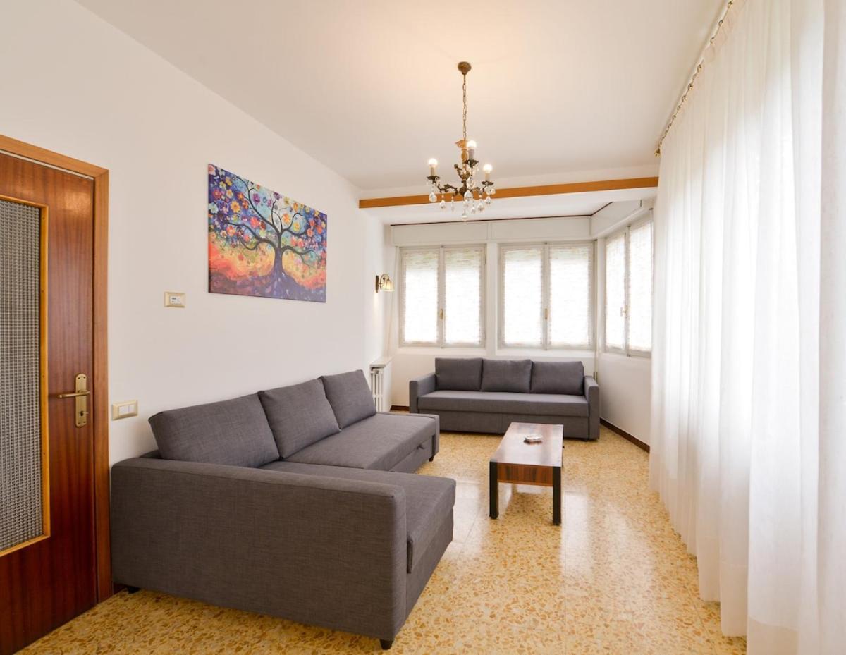 Alp Gruem Apartment - 8 Min Walk To Bernina Express ตีราโน ภายนอก รูปภาพ