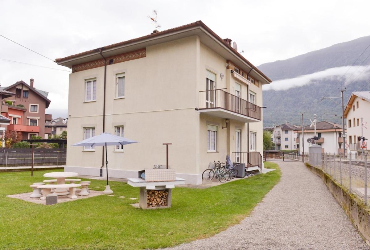Alp Gruem Apartment - 8 Min Walk To Bernina Express ตีราโน ภายนอก รูปภาพ