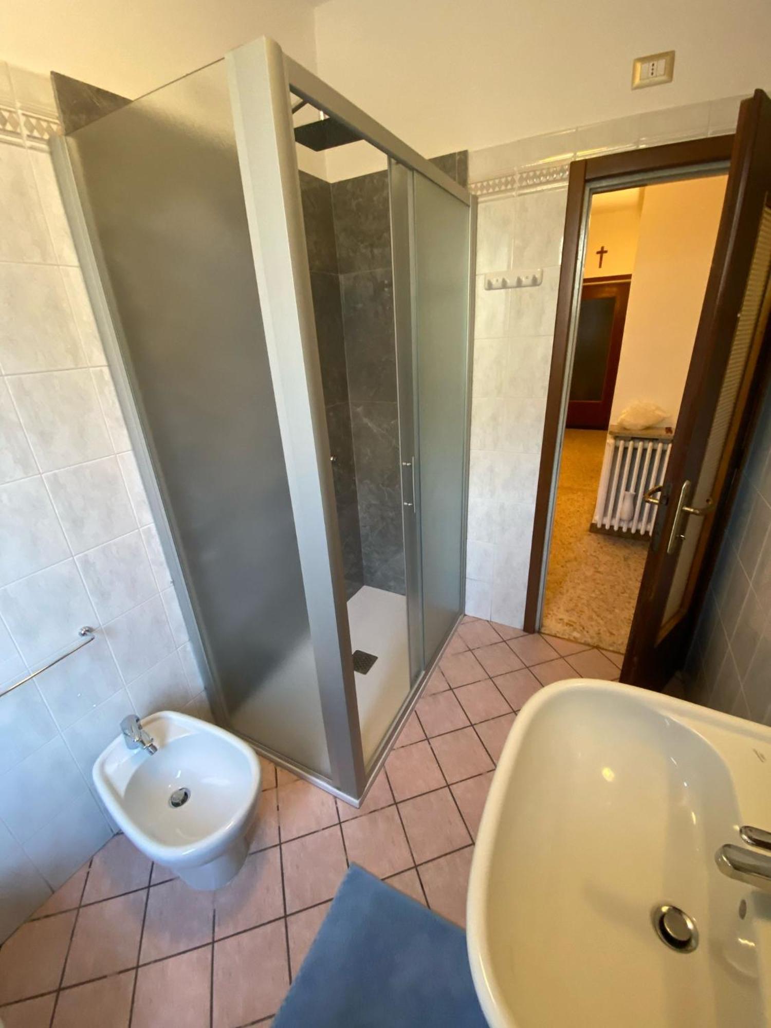 Alp Gruem Apartment - 8 Min Walk To Bernina Express ตีราโน ภายนอก รูปภาพ
